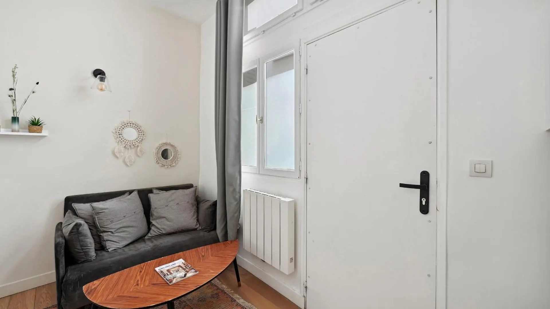 Studio Denisa - Welkeys Parijs 0*,